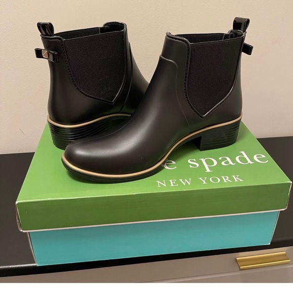 KATE SPADE NEW YORK Womens Black Bow Accent Stretch Gore Waterproof sz 8, New! - Picture 5 of 6